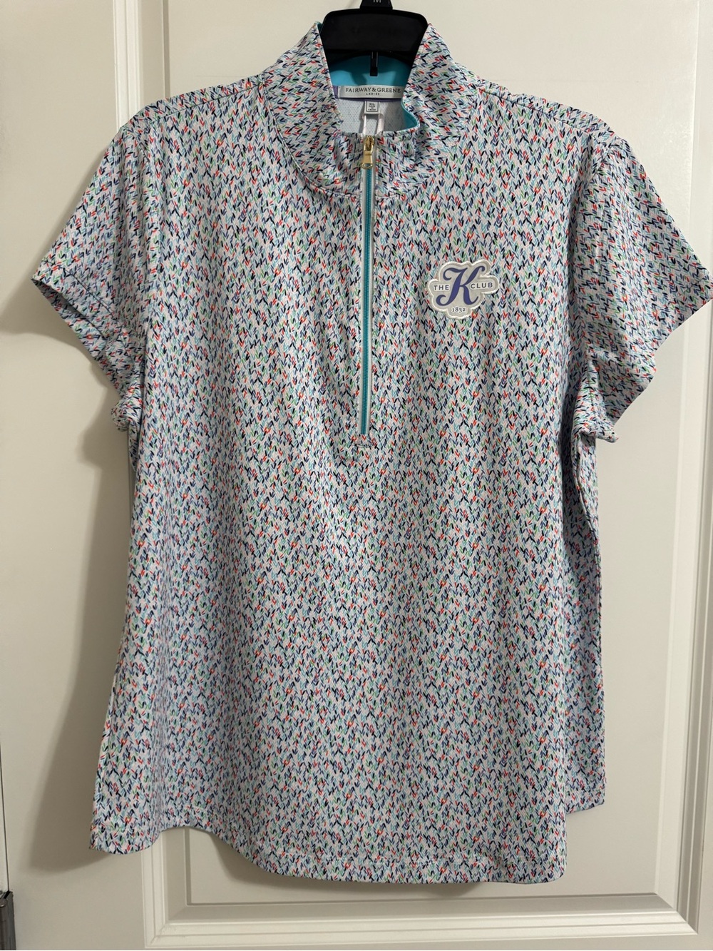 Fairway & Greene women's Short-Sleeve Zip Polo in White Multi